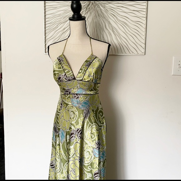 💚Miss Bisou Long Halter Dress💚 - Picture 2 of 11